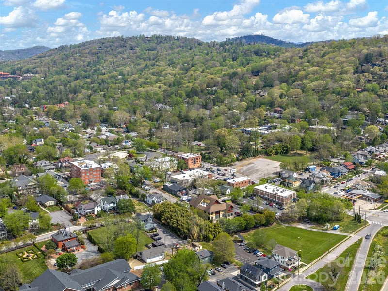 9999 Clayton St, Asheville, NC 28801