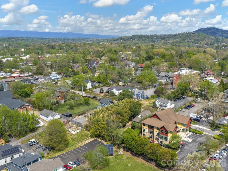 9999 Clayton St, Asheville, NC 28801