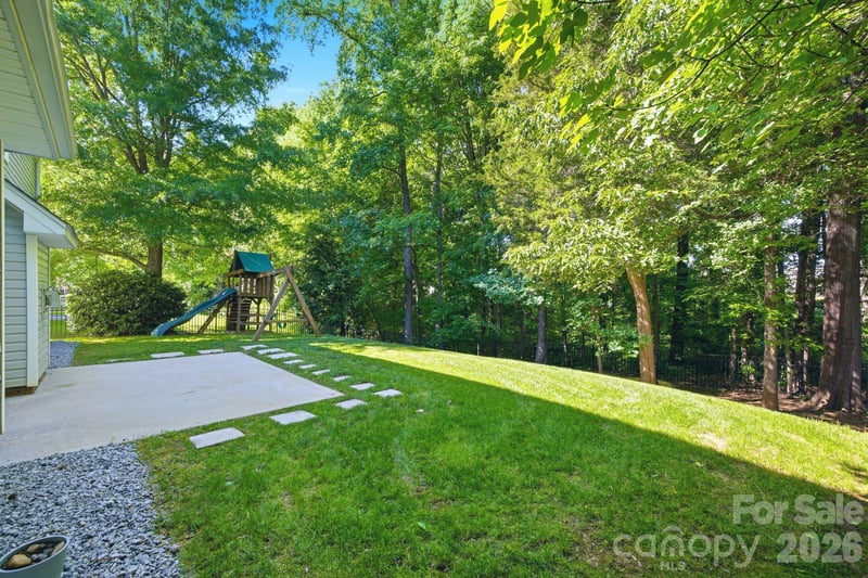 16214 Grafham Cir, Huntersville, NC 28078