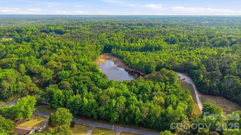 Lakeside Dr, Great Falls, SC 29055