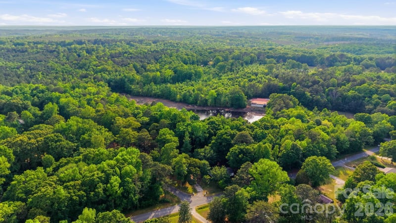 Lakeside Dr, Great Falls, SC 29055