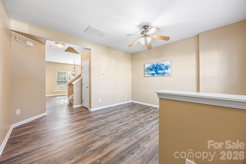 128 Autumn Falls Dr, Lake Wylie, SC 29710