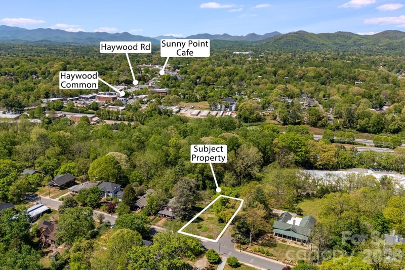 99999 Seven Oaks Rd, Asheville, NC 28806