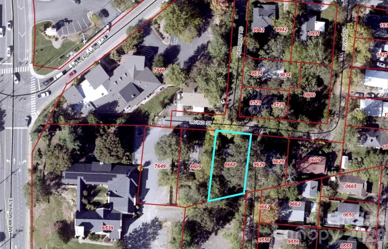 17 Irving St, Asheville, NC 28803