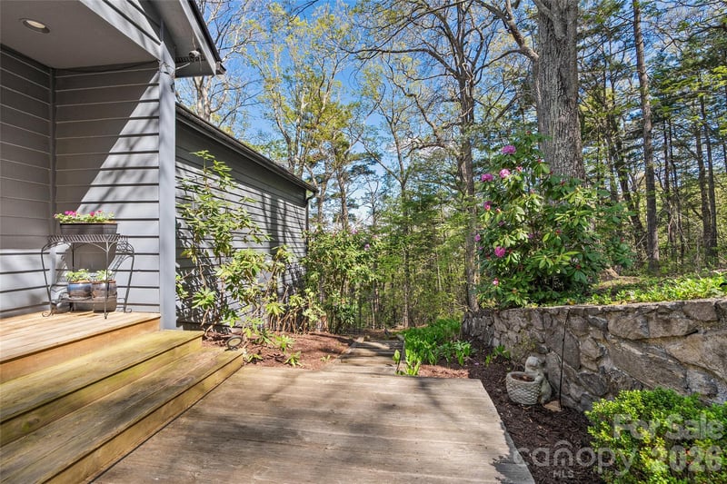 110 Crestwood Rd, Asheville, NC 28804