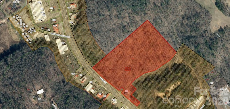 880 Main St, Marion, NC 28752