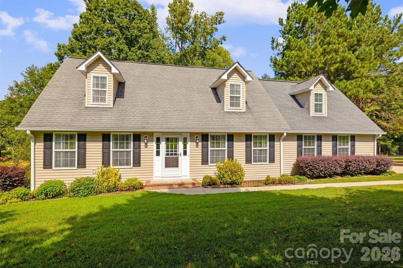 5763 S Highway 97 Hw, Hickory Grove, SC 29717