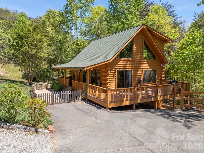 125 Pine Ridge Dr, Bostic, NC 28018