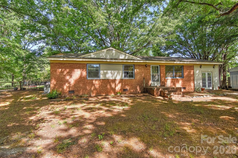 2513 Carroll St, Monroe, NC 28110