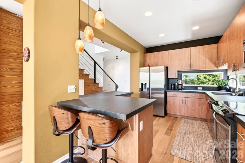 321 Barnard Ave, Asheville, NC 28804