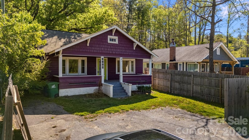 1148 Charlotte Hw, Fairview, NC 28730