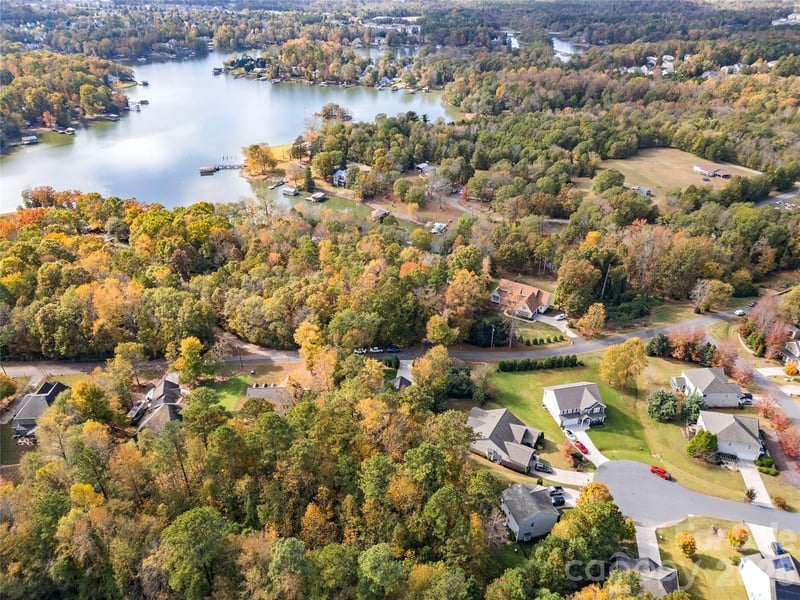 473 Evergreen Rd, Clover, SC 29710