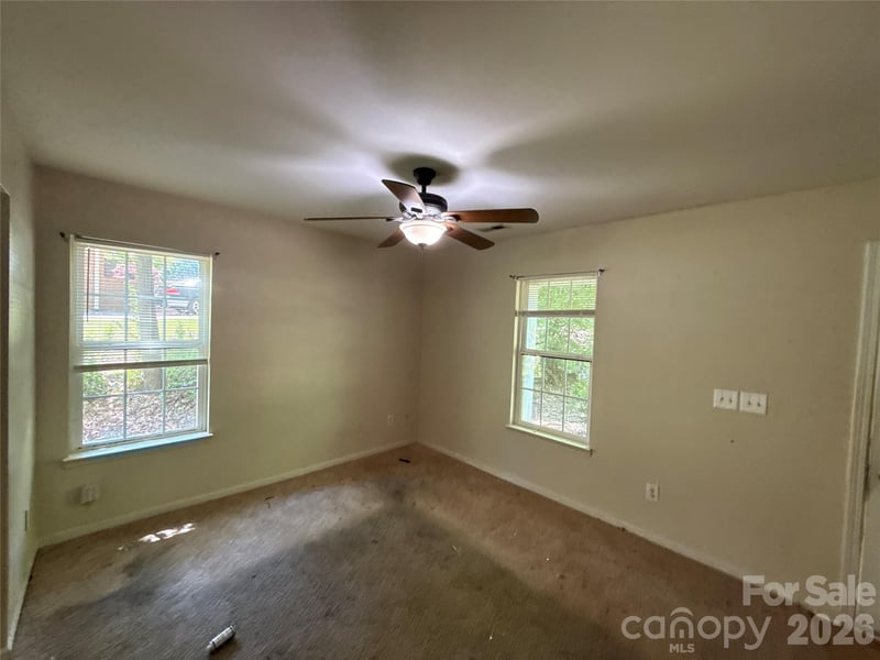 2805 Kendrick Dr, Charlotte, NC 28214
