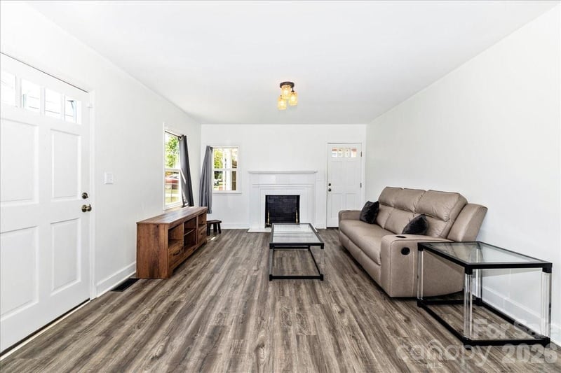 414 8th Ave, Gastonia, NC 28054