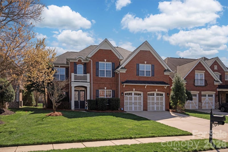 4936 Hawk Shadow Ln, Charlotte, NC 28277