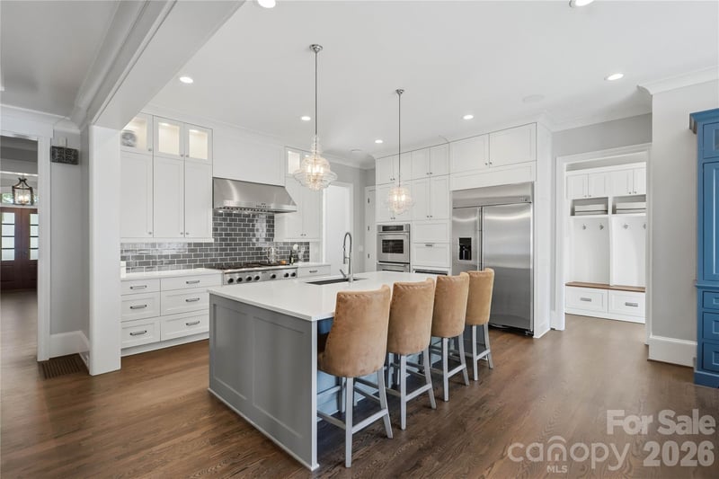 3343 Indian Meadows Ln, Charlotte, NC 28210