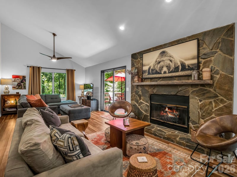 135 Mountain Village Blvd #2005, Lake Lure, NC 28746