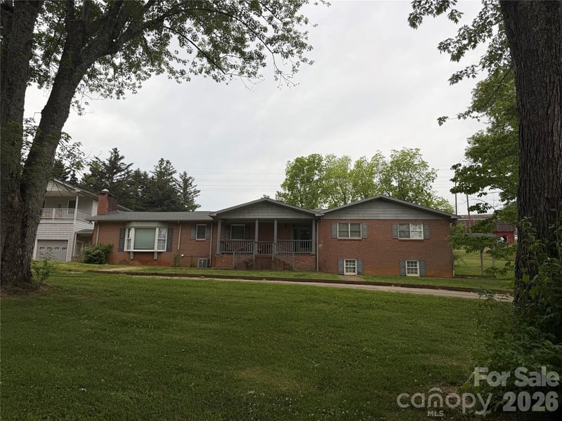 277 - 275 Hilltop St, Hudson, NC 28638