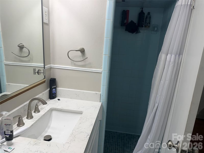 277 - 275 Hilltop St, Hudson, NC 28638