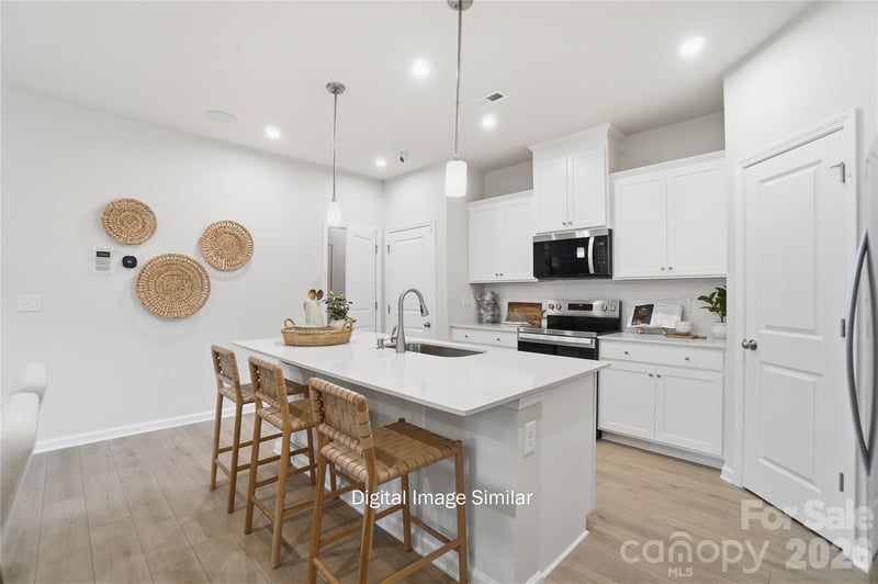727 Flatiron Dr #163, Rock Hill, SC 29730