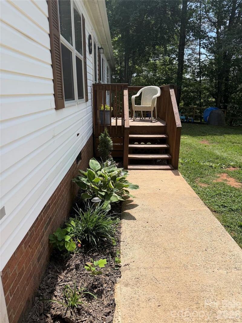 929 Brookhaven Rd, Statesville, NC 28625