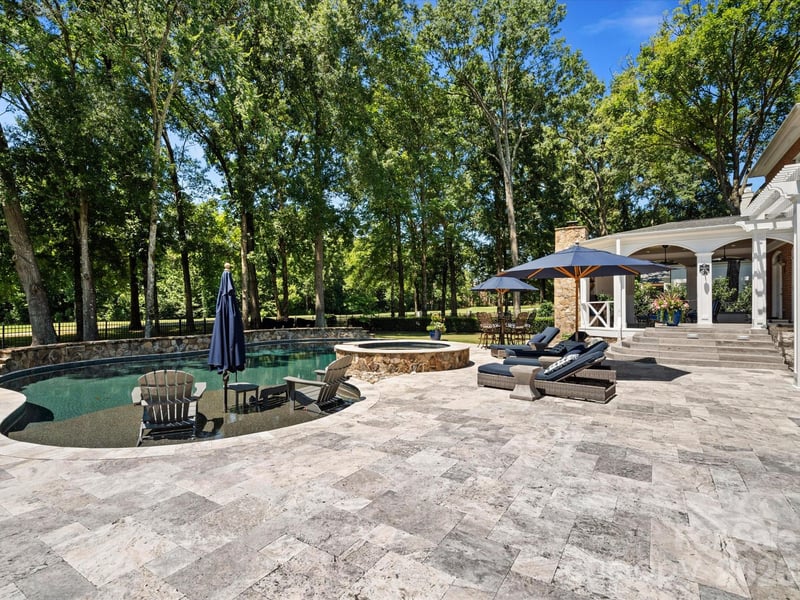 11624 Glenn Abbey Way, Charlotte, NC 28277