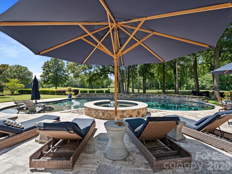 11624 Glenn Abbey Way, Charlotte, NC 28277