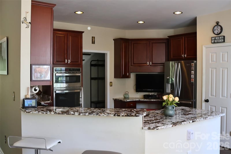 2325 Perry Rd, Denver, NC 28037