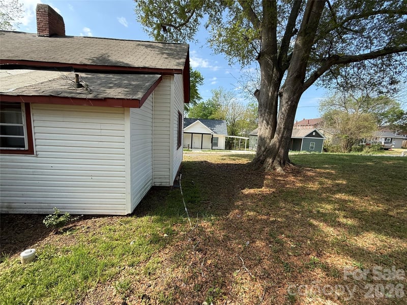 965 13th St, Lancaster, SC 29720