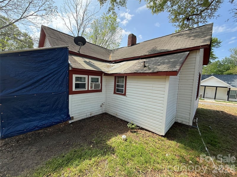 965 13th St, Lancaster, SC 29720