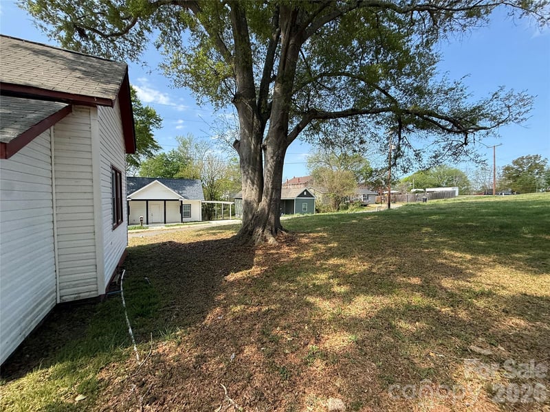 965 13th St, Lancaster, SC 29720