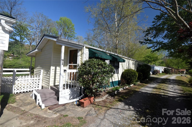 91 Mallard Loop, Waynesville, NC 28785