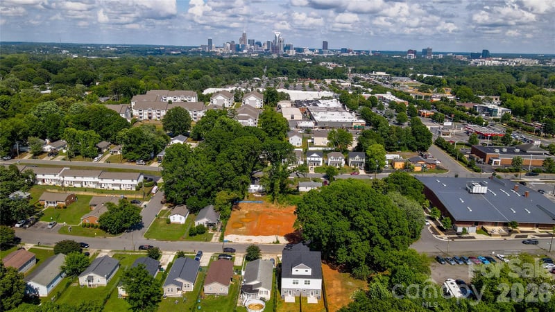 2522 Deherradora Ave, Charlotte, NC 28208