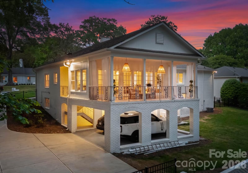 2823 Wickersham Rd, Charlotte, NC 28211