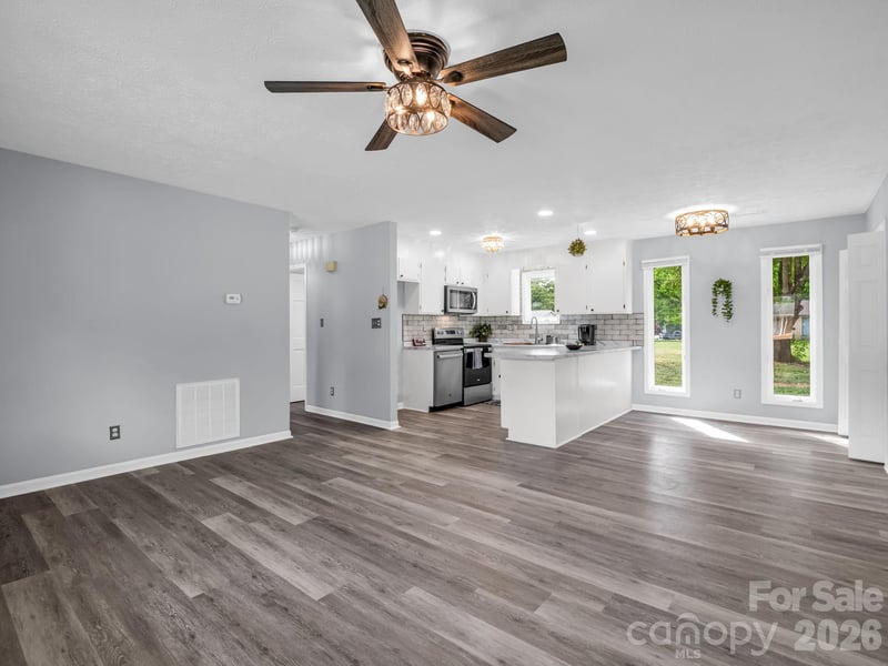 702 Billys Dr, Shelby, NC 28152
