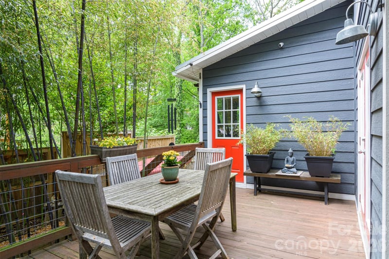 149 State St, Asheville, NC 28806