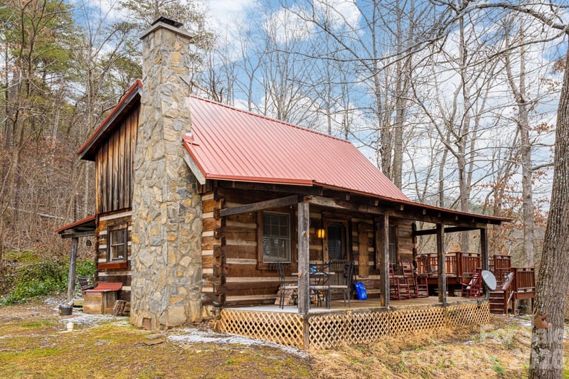 119 Old Salem Branch Dr #1B, Alexander, NC 28701
