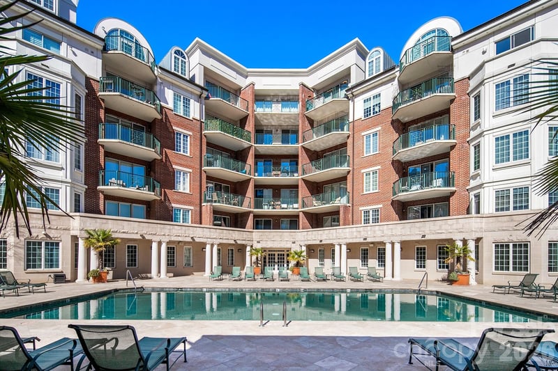 300 5th St #204, Charlotte, NC 28202