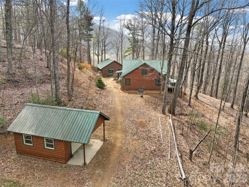462 Little Mountain Rd, Bakersville, NC 28705