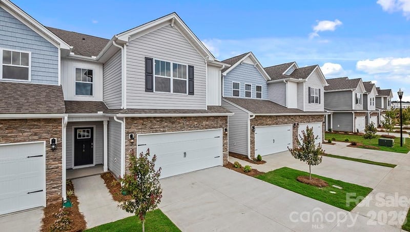 125 Sugg Trl, Weaverville, NC 28787