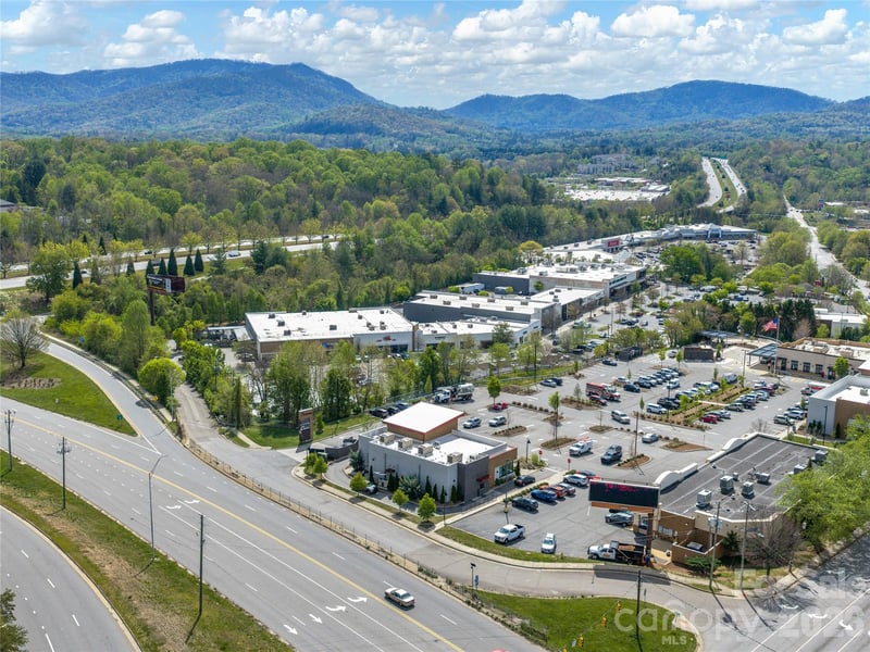 15-40 Peaks Center Ln, Asheville, NC 28805