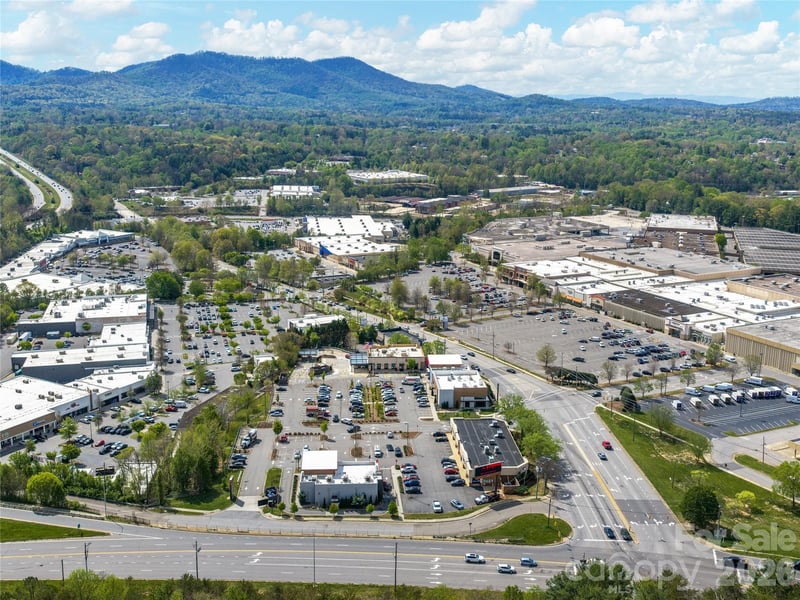 15-40 Peaks Center Ln, Asheville, NC 28805