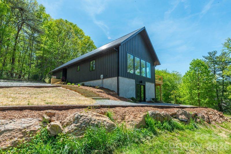 57 Mezzo Cv, Asheville, NC 28804