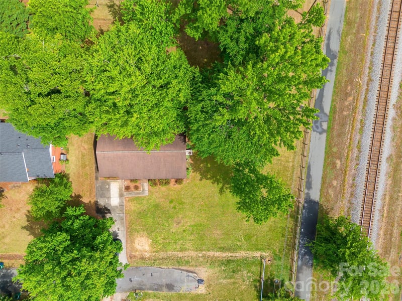 308 Club View Ln, Matthews, NC 28105