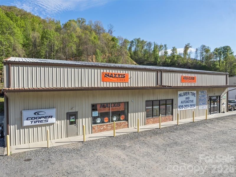 2466 Dellwood Rd, Waynesville, NC 28786