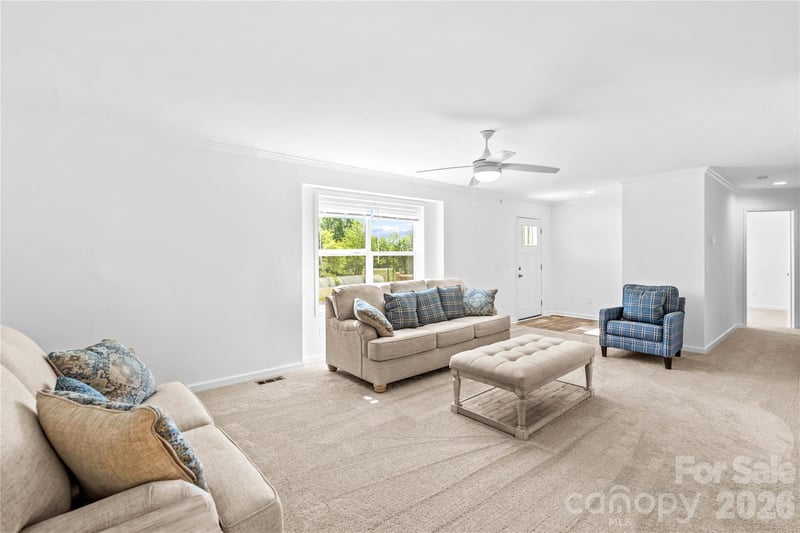 6028 Bridges St, Catawba, NC 28609