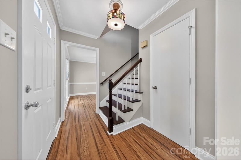 7942 Surreywood Pl, Charlotte, NC 28270
