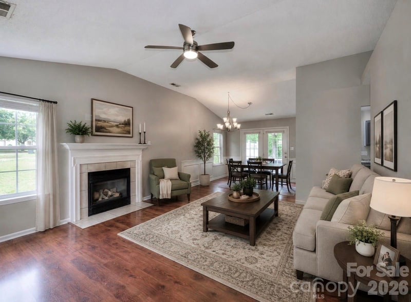 8110 Slickrock Cir, Charlotte, NC 28215