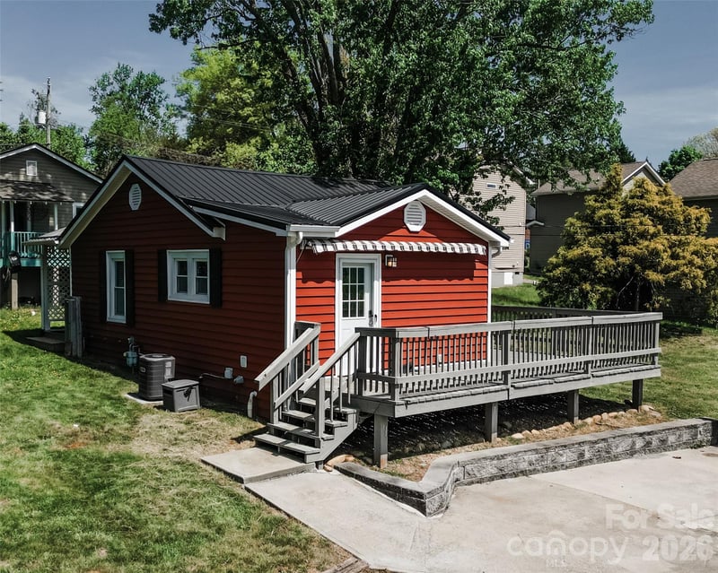 60 Shiloh Rd, Asheville, NC 28803