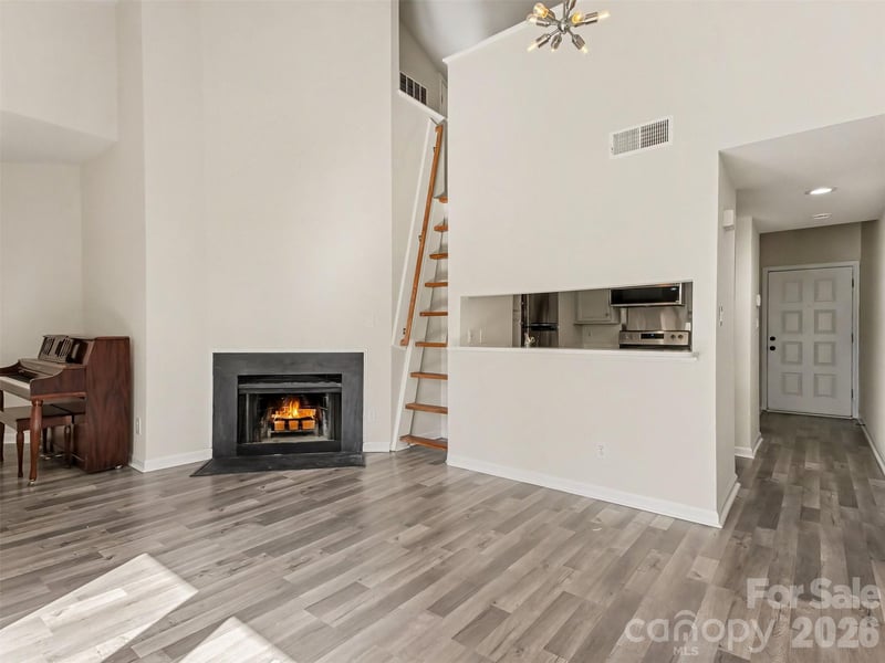 306 Cedar St #10, Charlotte, NC 28202